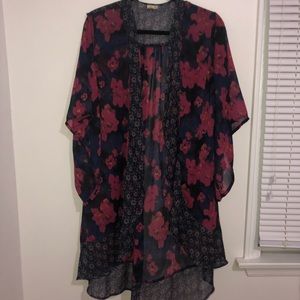 Hollister Floral Kimono